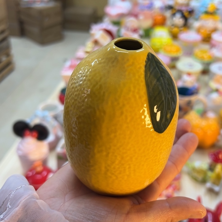 摆件陶瓷等行业的产品出口