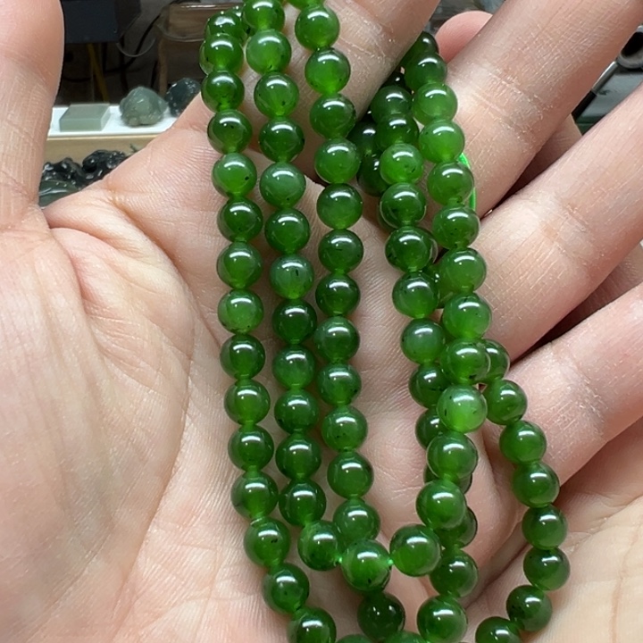 和田玉未镶嵌手串