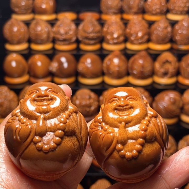 橄榄核把件狂*橄榄雕刻