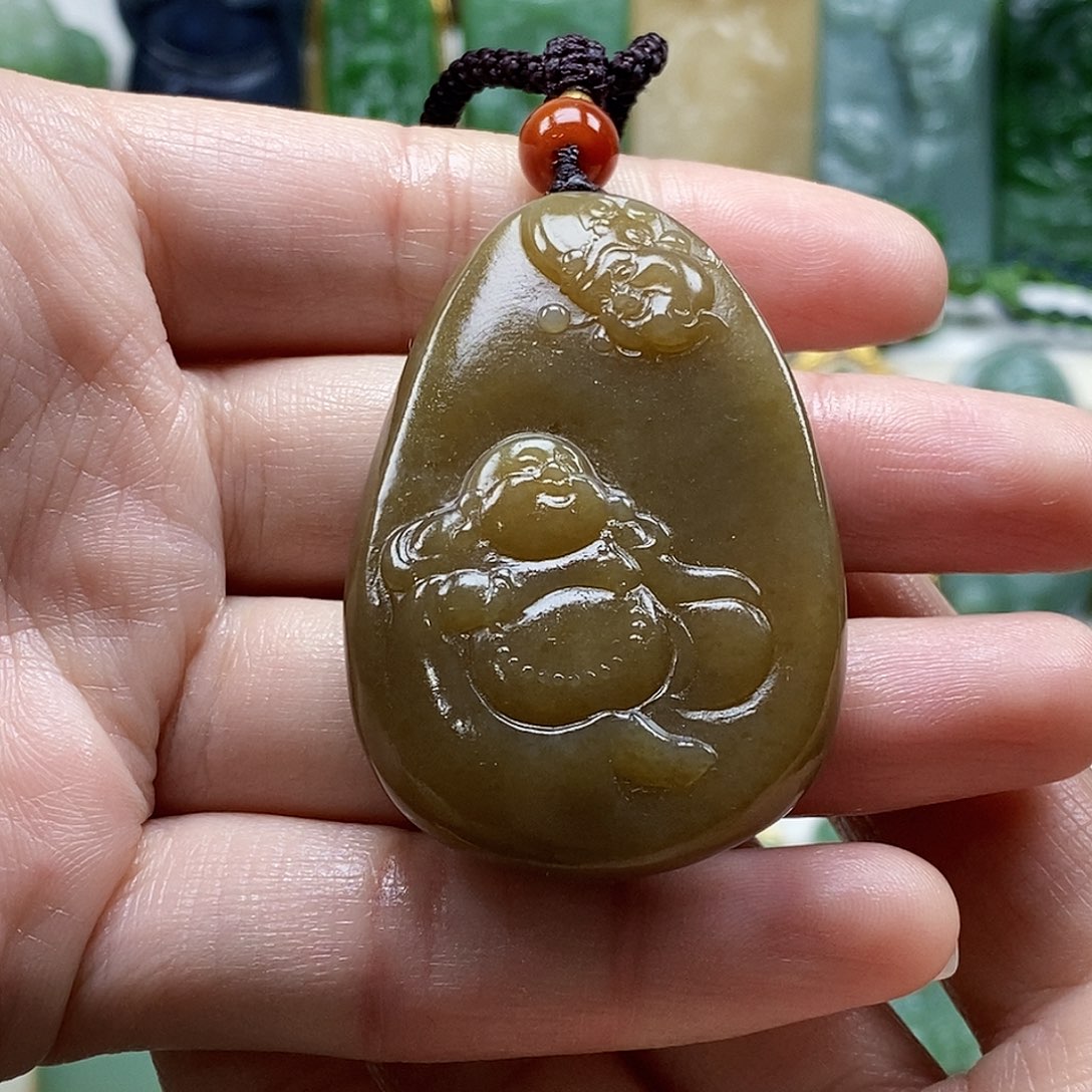 和田玉（糖玉）颈饰未镶嵌