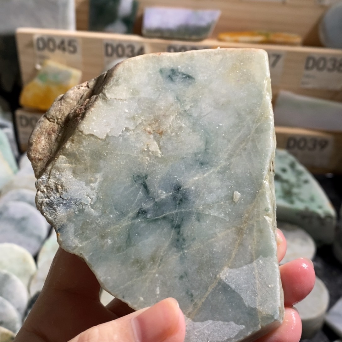 颈饰未镶嵌翡翠天然翡翠