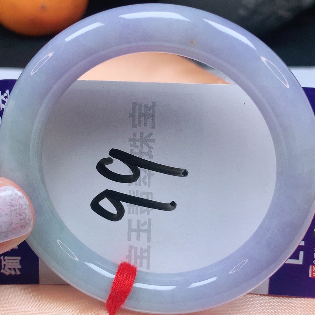 翡翠手镯未镶嵌54圈口