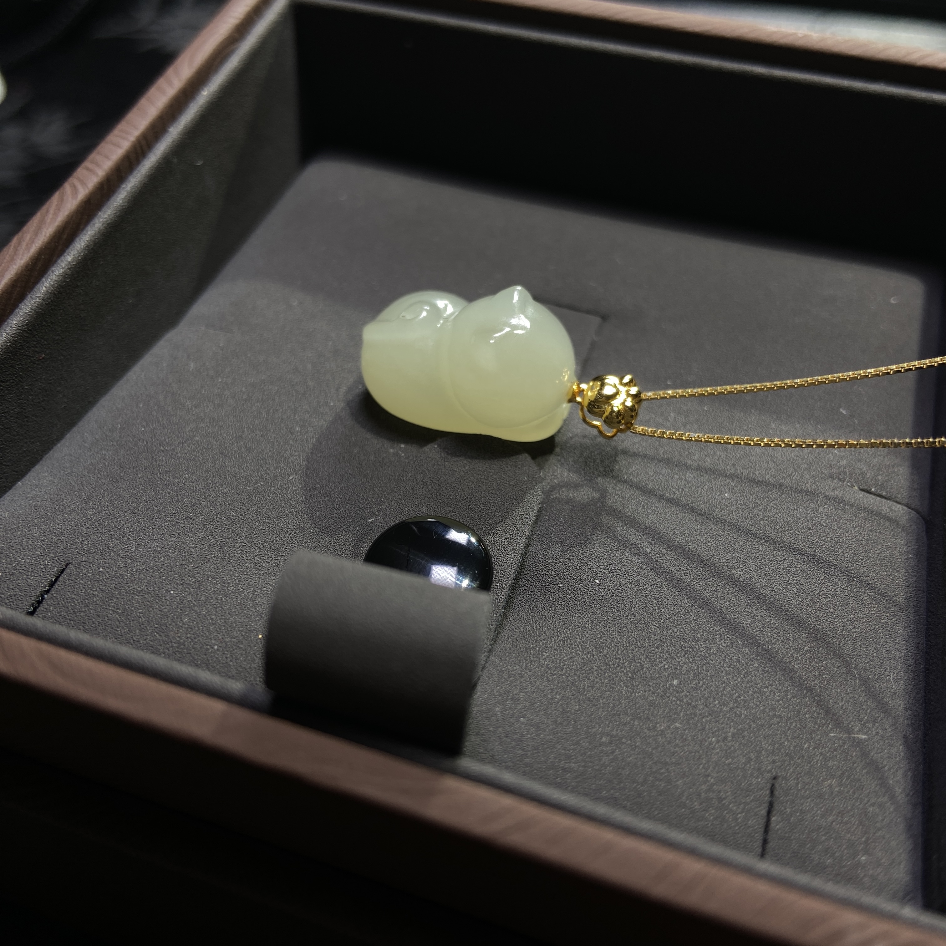 青海老料浅晴水趴趴猫起冰胶过灯18k金扣头20*12*13mm苹果原相机