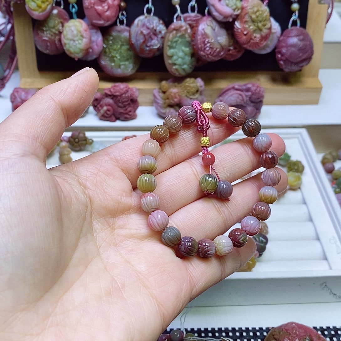 玛瑙/玉髓盐源玛瑙手链未镶嵌