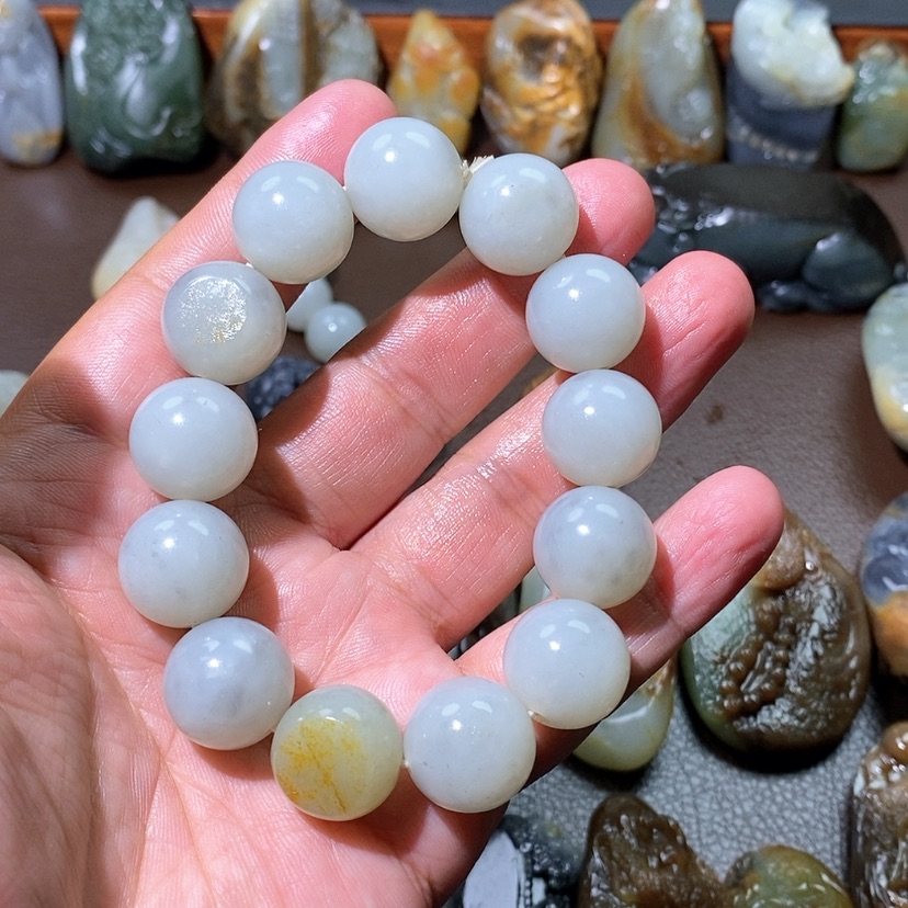 【闪购商品】和田玉颈饰未镶嵌向**?