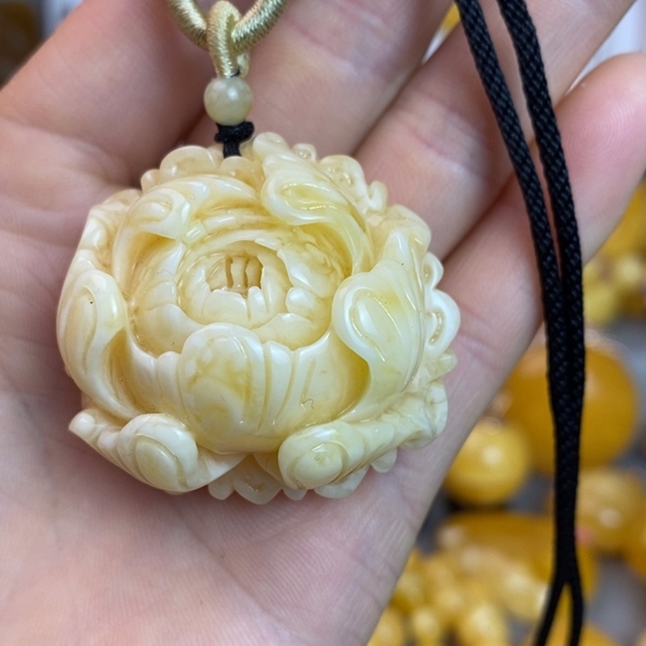 蜜蜡颈饰未镶嵌蜜蜡吊坠