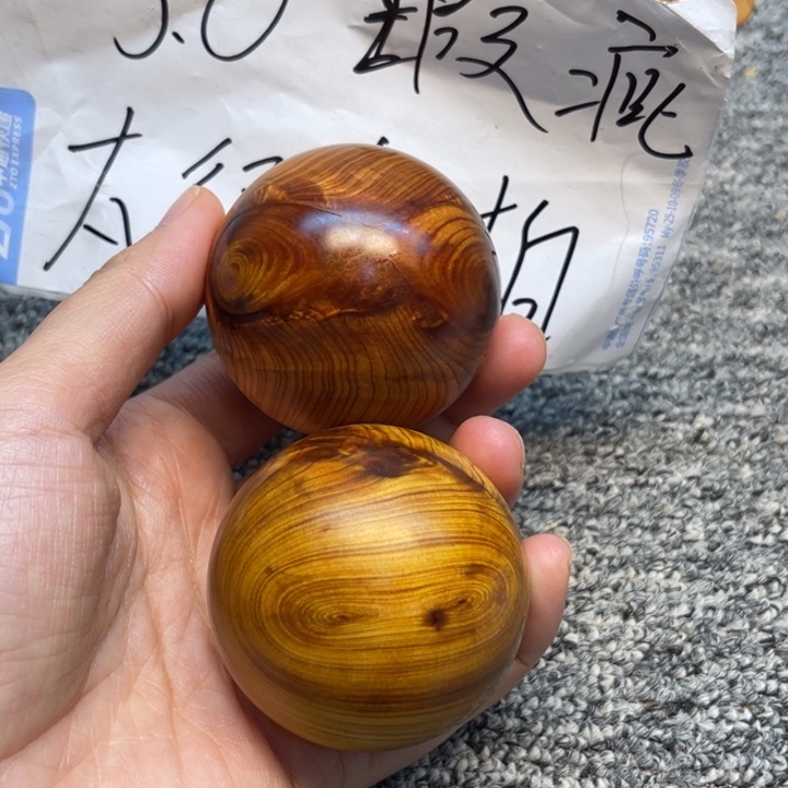 柏木（崖柏）瑕疵11