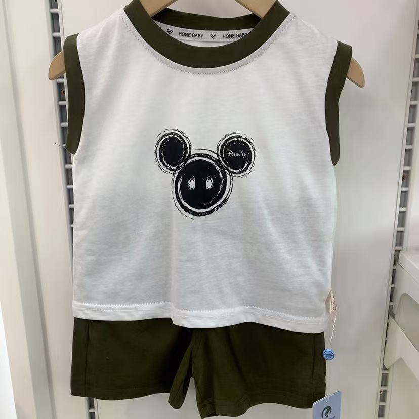 43025夏款宽肩背心套装（墨绿米奇头）