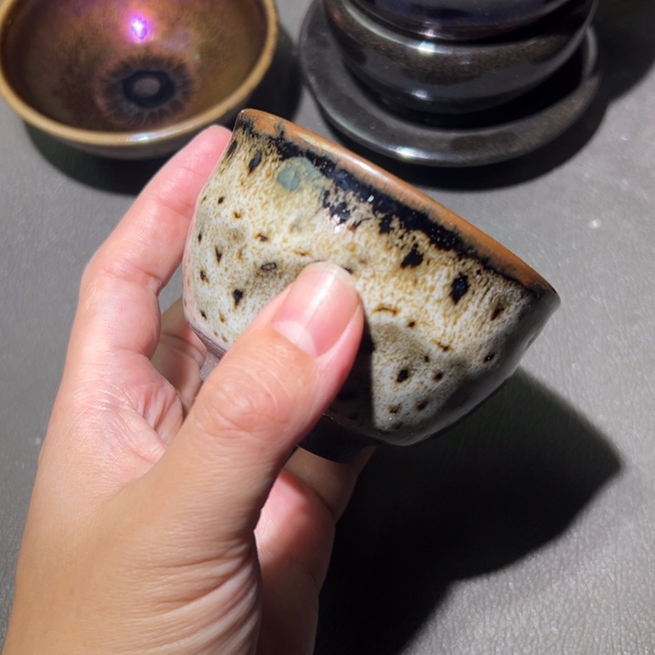 茶盏这个时候才开始准备好