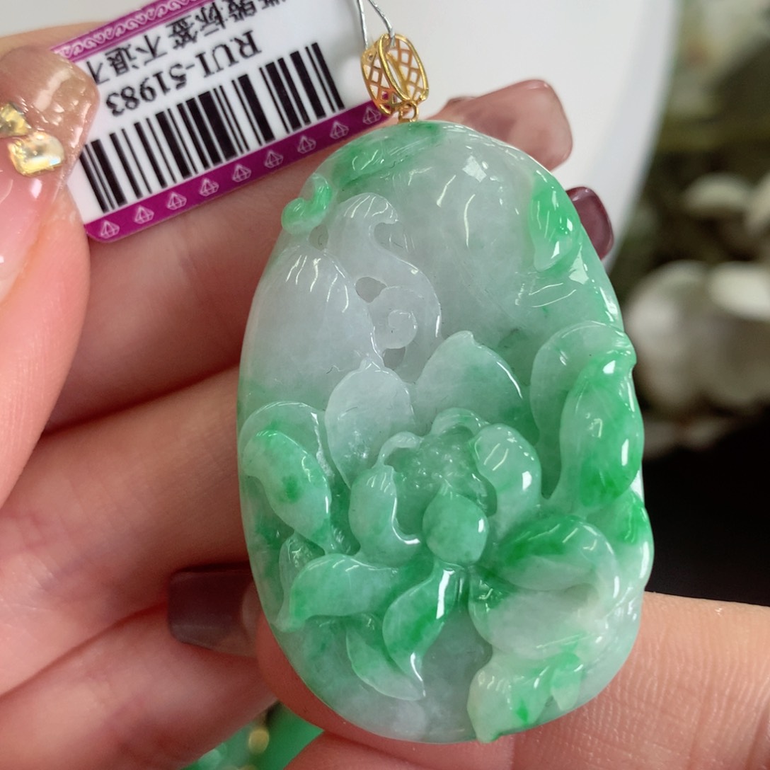 翡翠吊坠(不含链)18K金镶嵌