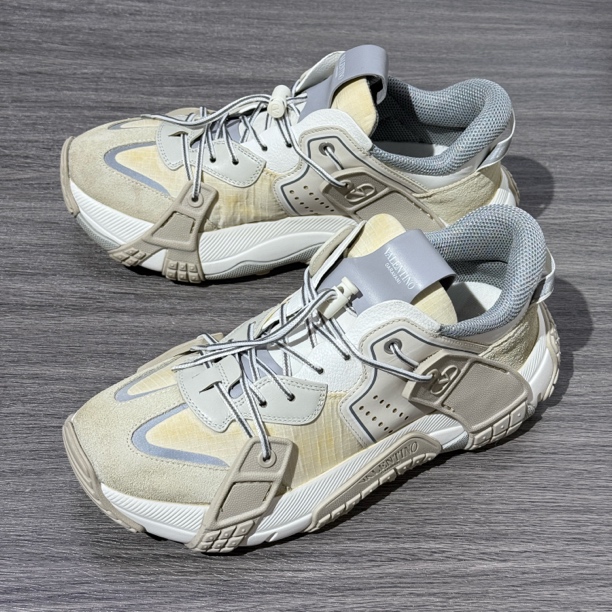 90新 Valentino/华伦天奴 39码 VLTN 时尚 运动鞋 低帮 男款 灰色