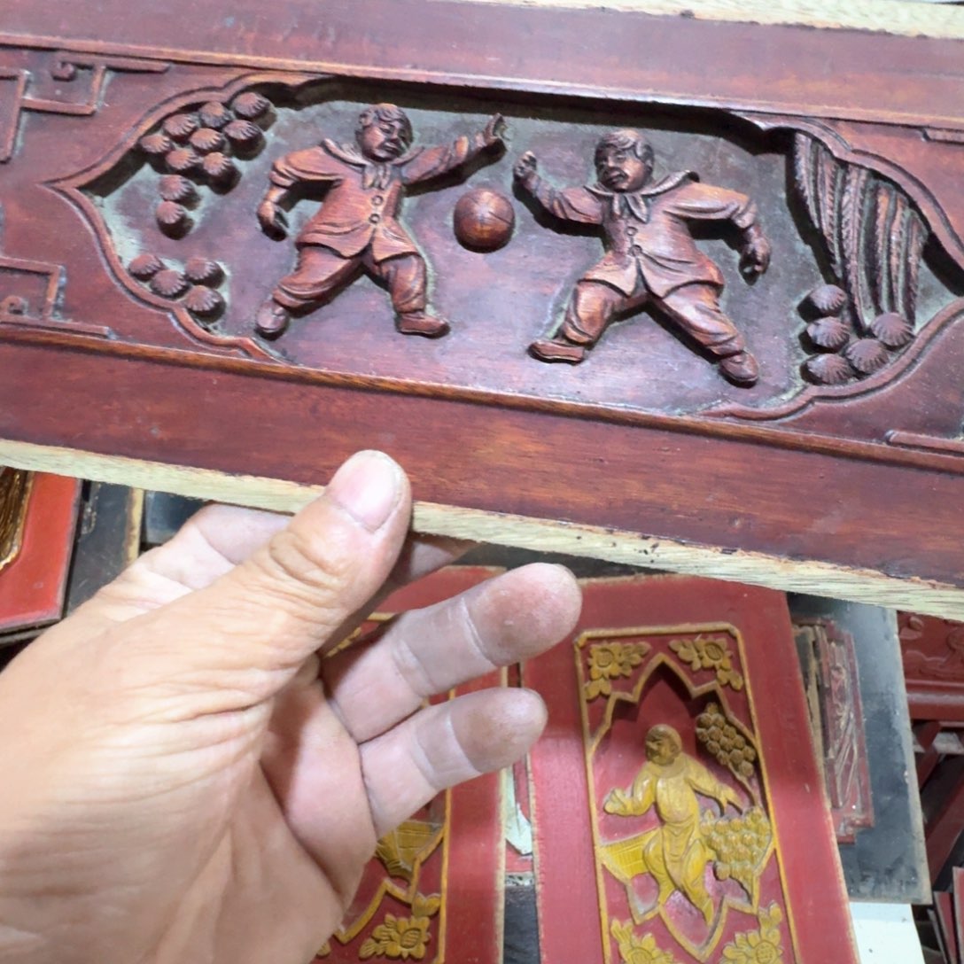 连***坤这几乎成为人们所关心得