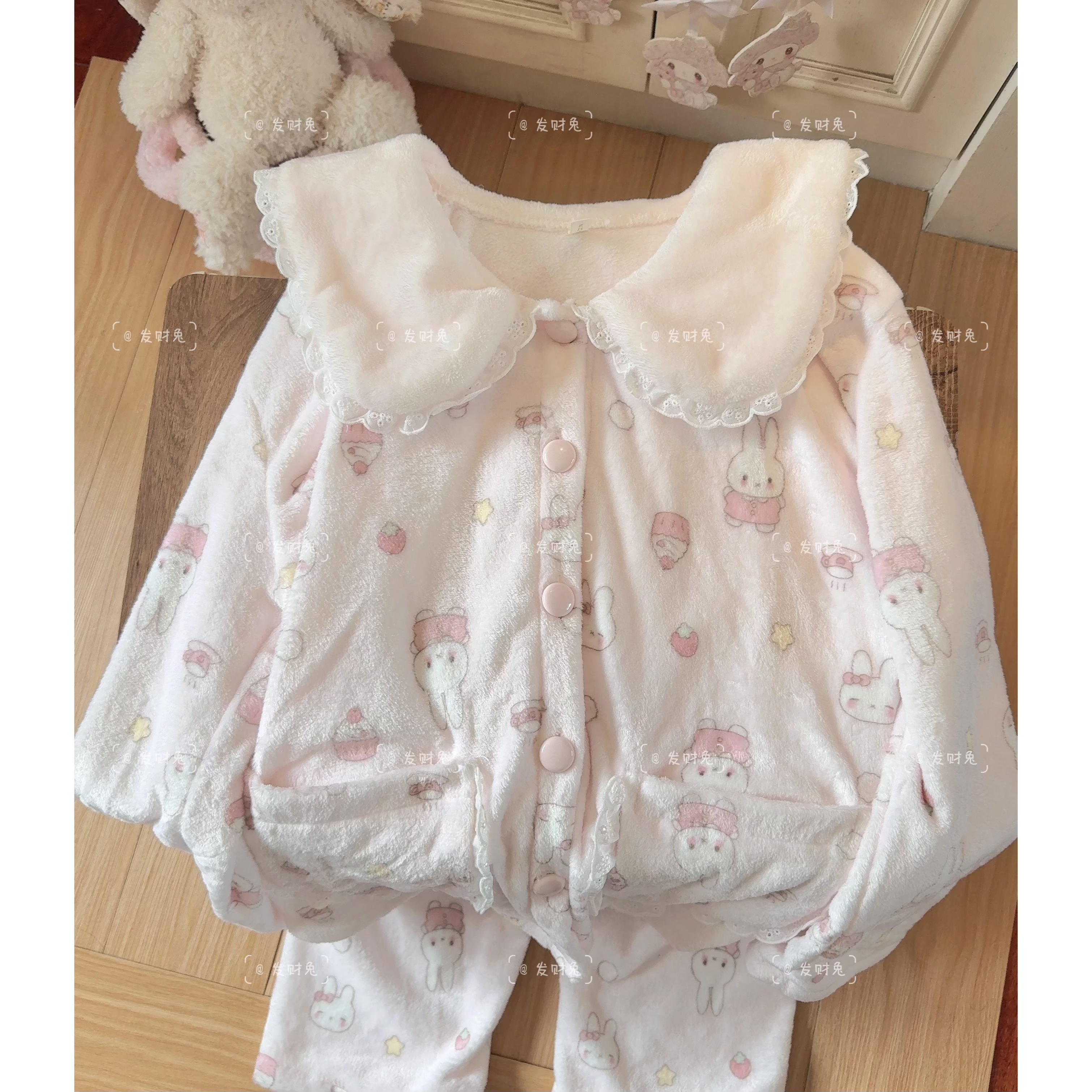可爱小兔法兰绒睡衣少女秋冬季加绒加厚保暖粉色娃娃领家居服套装