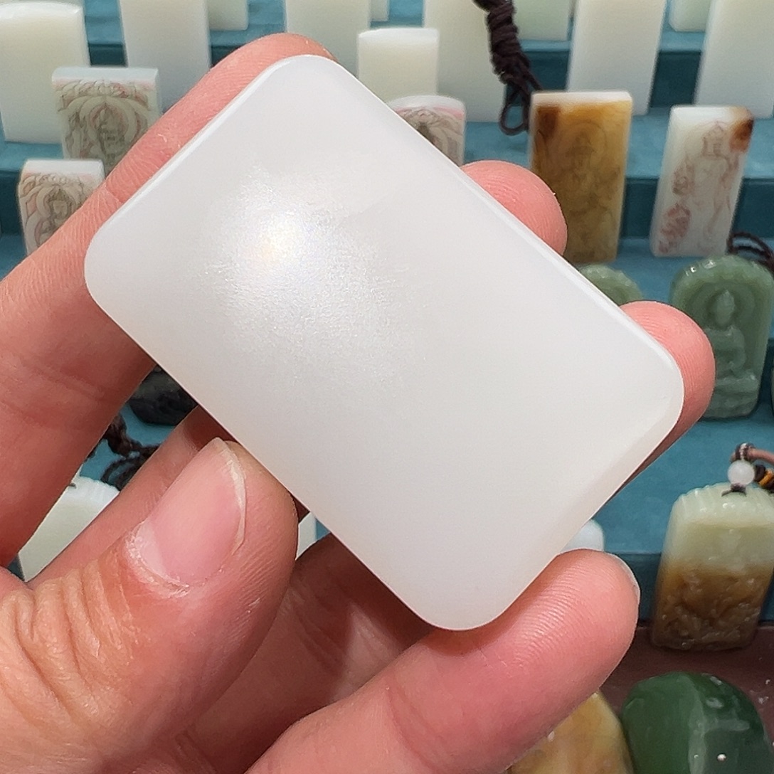 S***a定制和田玉未镶嵌和田玉