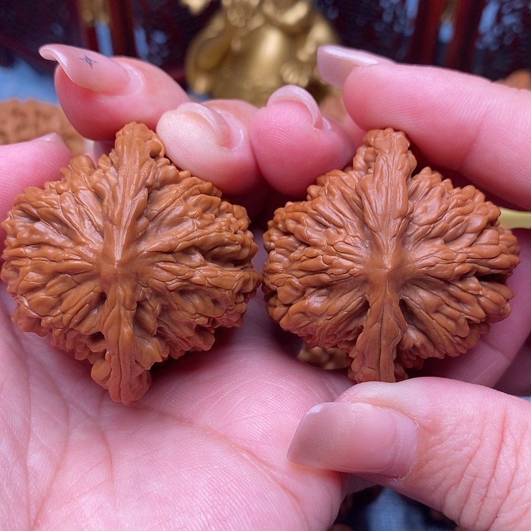 李***️把件文玩核桃44全汉高楼