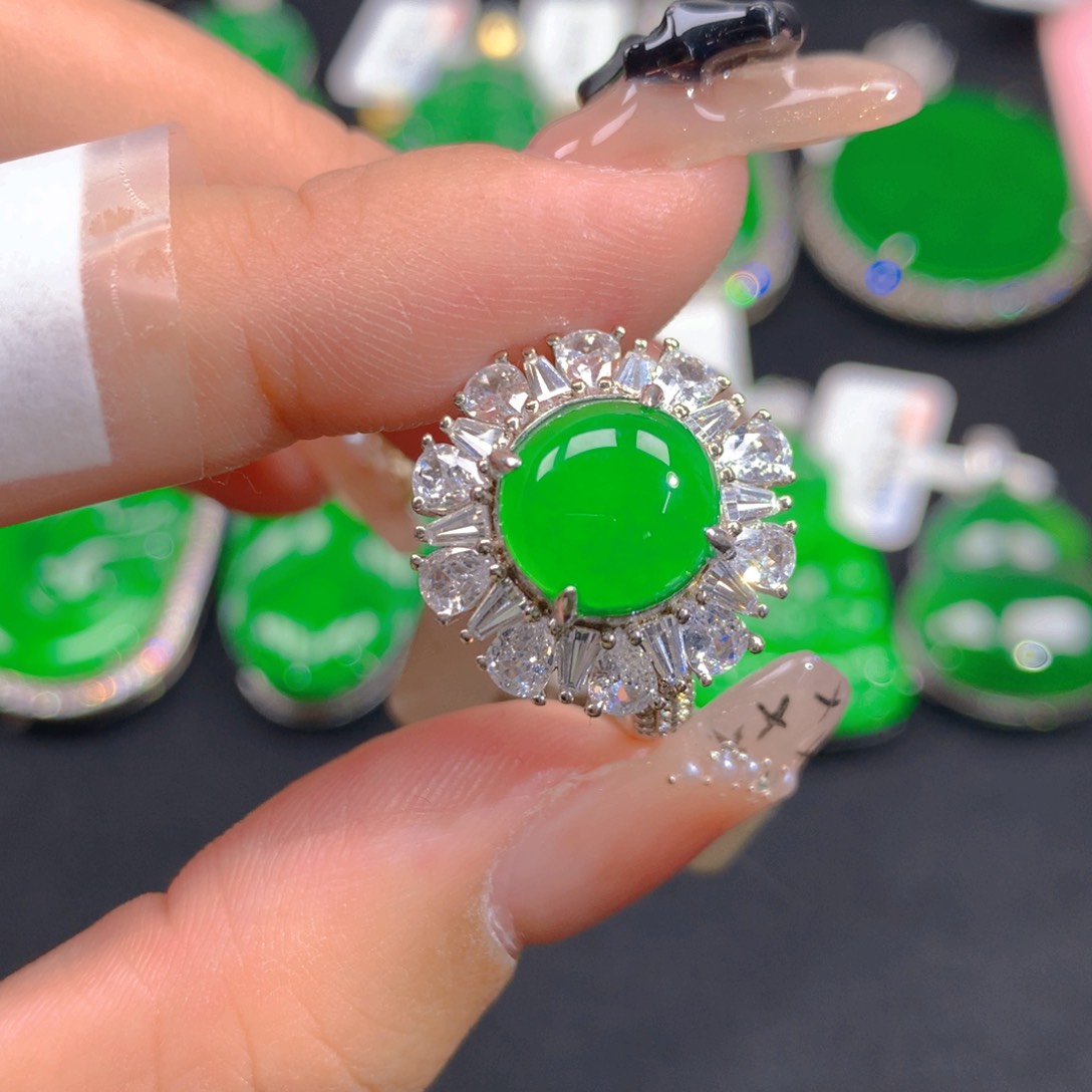 翡翠颈饰银S925镶嵌111111111