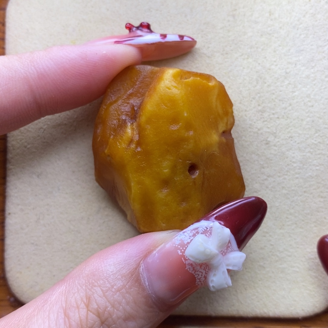 未镶嵌定制蜜蜡陈