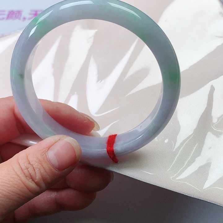 翡翠手镯未镶嵌翡翠134