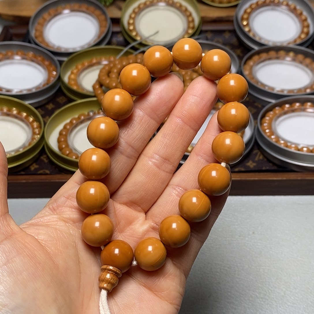 猴头核桃手串349号14左右光珠手持全品