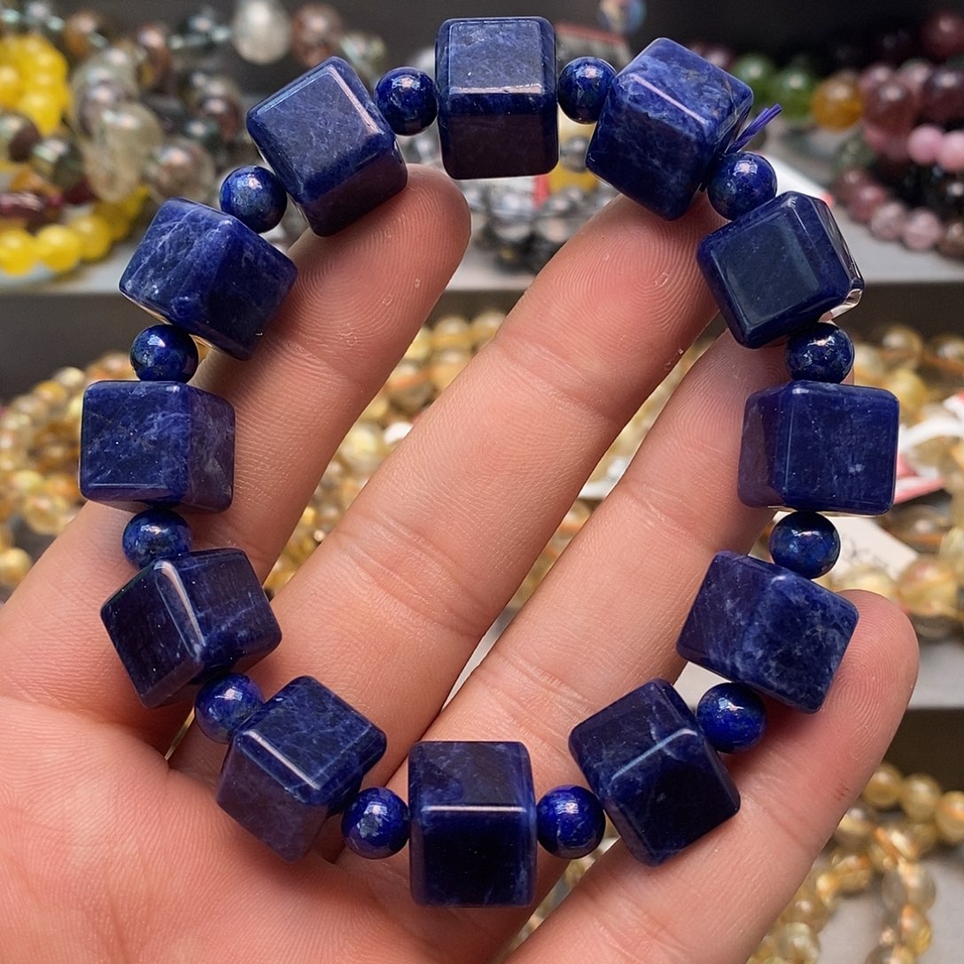 珠宝半成品未镶嵌水晶