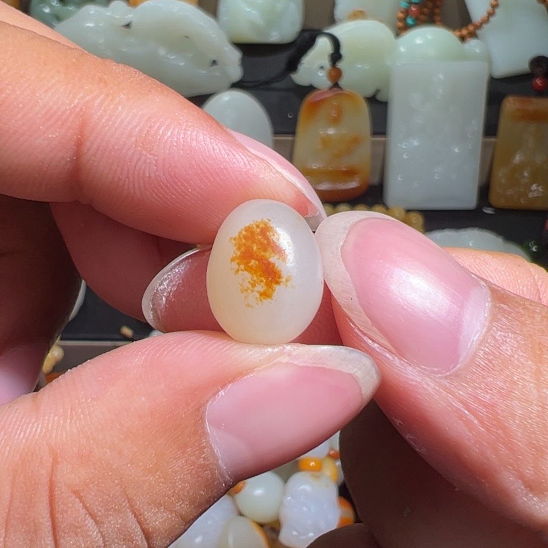 和田玉颈饰未镶嵌用****4