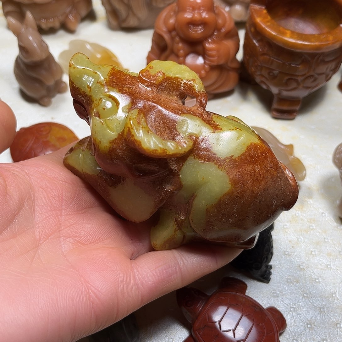 白玉菩提吊坠白玉菩提吊坠