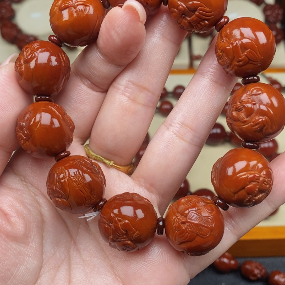 橄榄核吊坠L***E正圆财弥