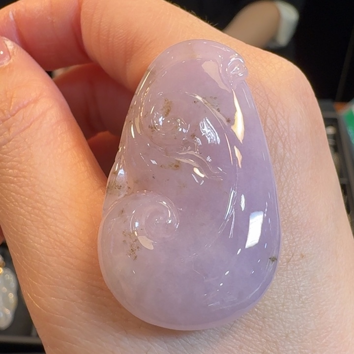 翡翠挂件未镶嵌如意