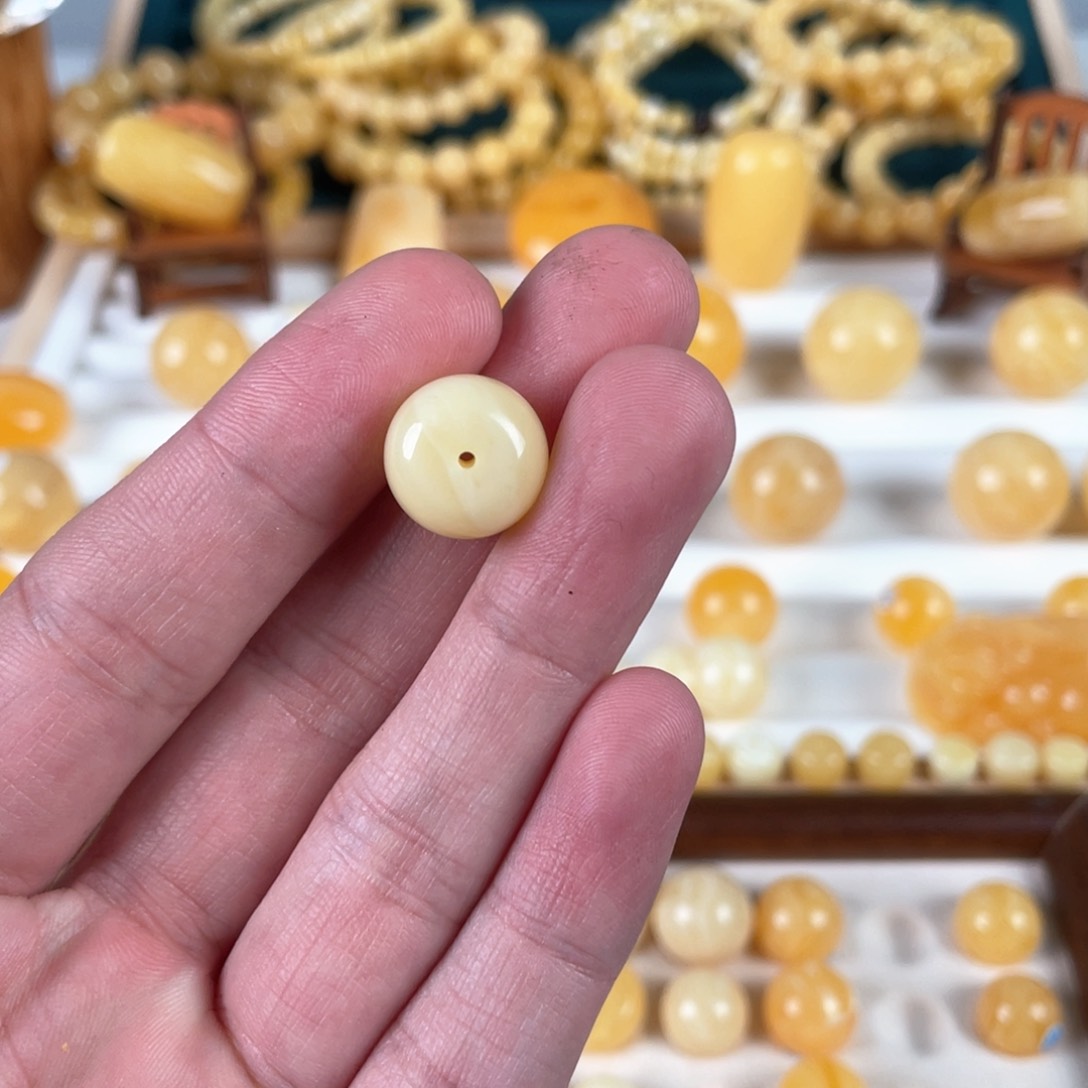 蜜蜡裸石未镶嵌新***粉老型14.5