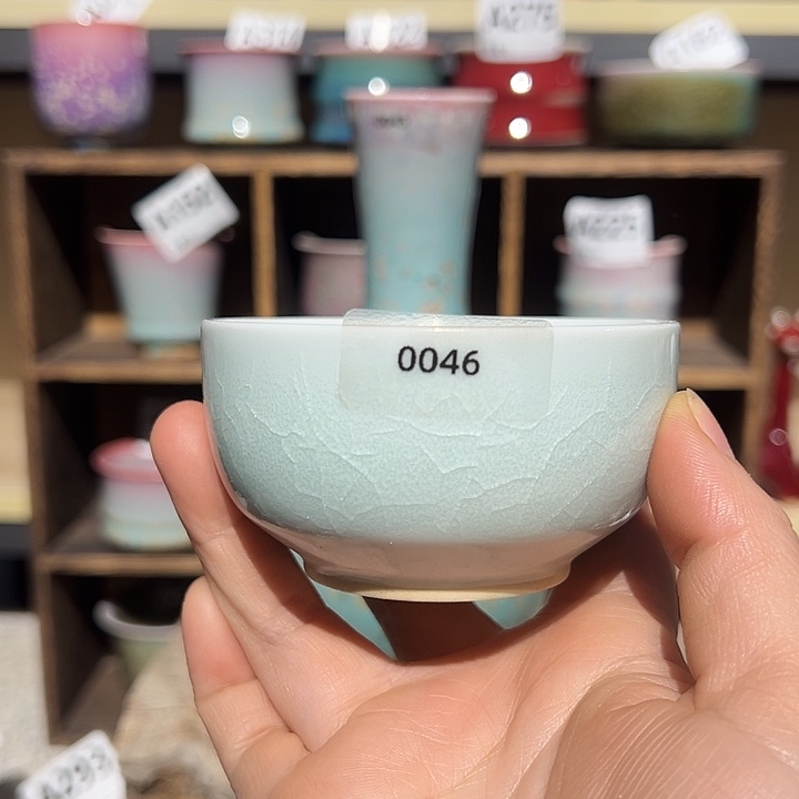 钧瓷瓶子钧瓷杯子