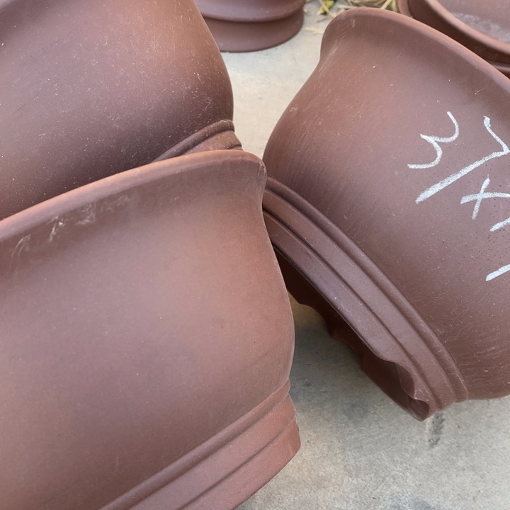 紫砂花盆100-3。            