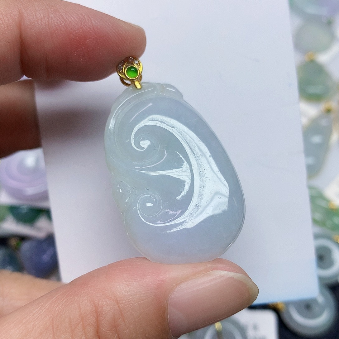 翡翠未镶嵌颈饰3377805