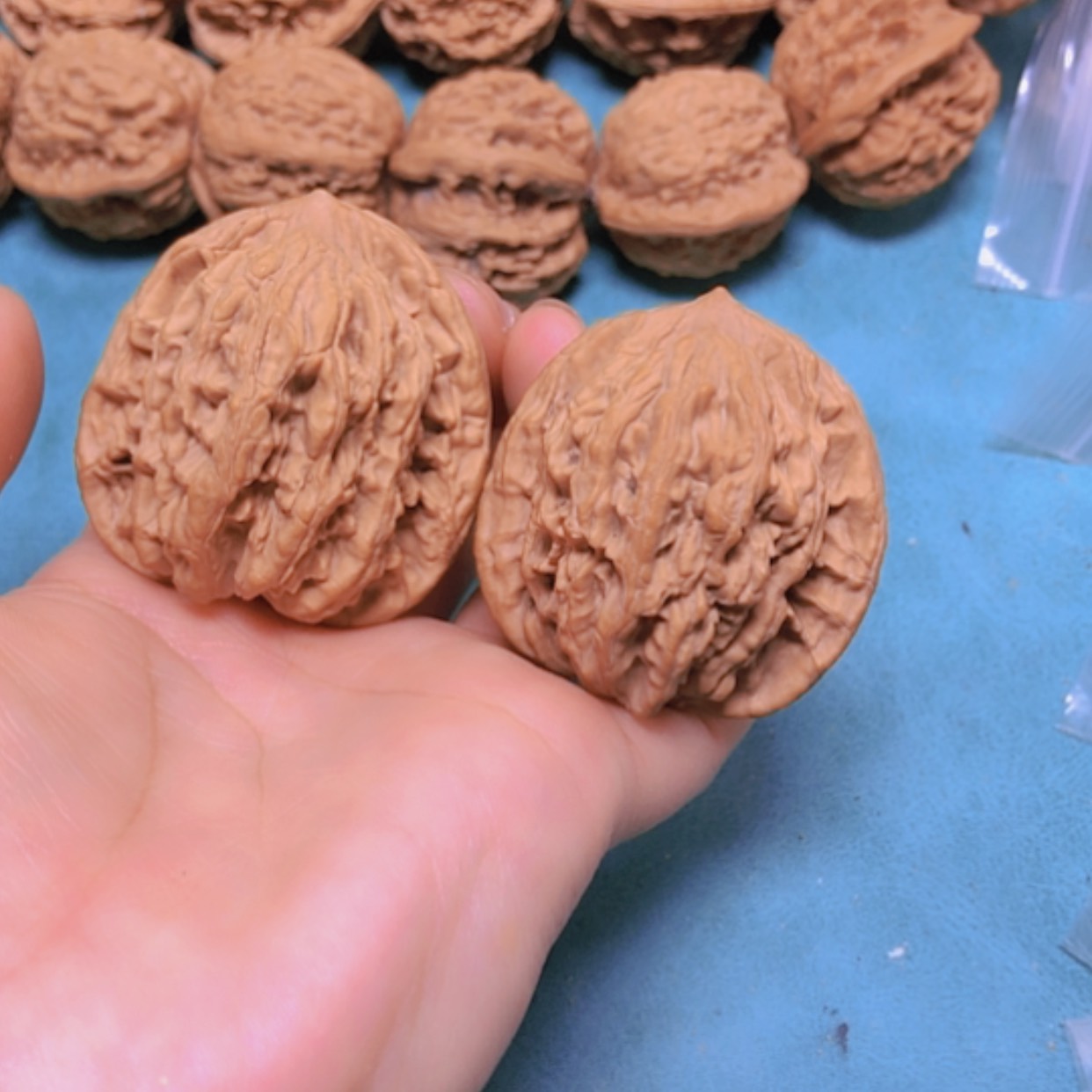 【闪购商品】把件核桃44麦虎磕边