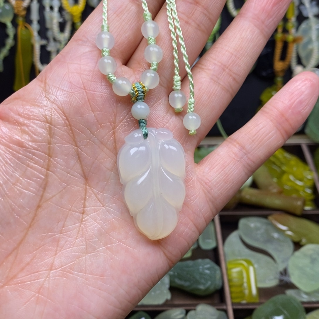 蛇纹石玉未镶嵌岫玉