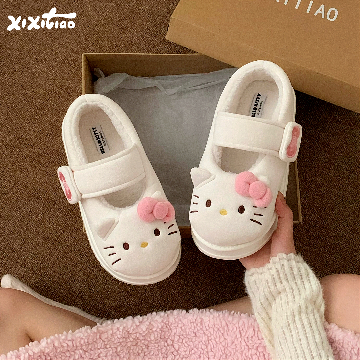 细细条 女士时尚ins可爱正版HelloKitty猫棉鞋软厚底玛丽珍豆豆鞋