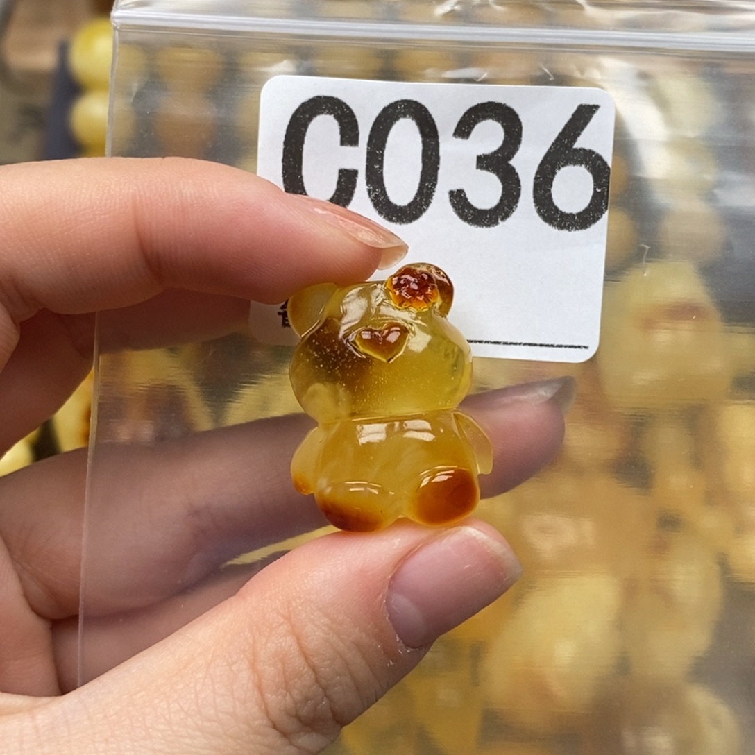 琥珀未镶嵌珠宝奇石