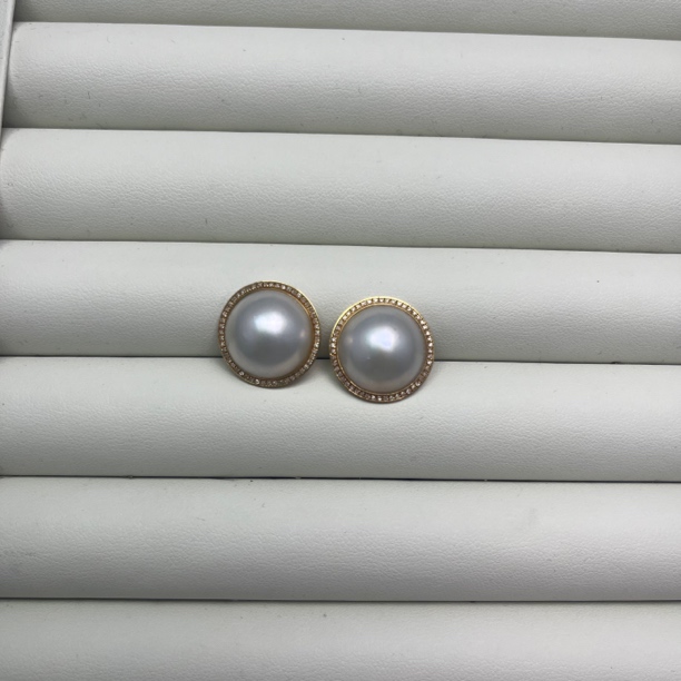 海水马贝珍珠18k轻奢太阳花耳钉