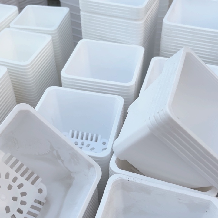 树脂白方口11高8一组10