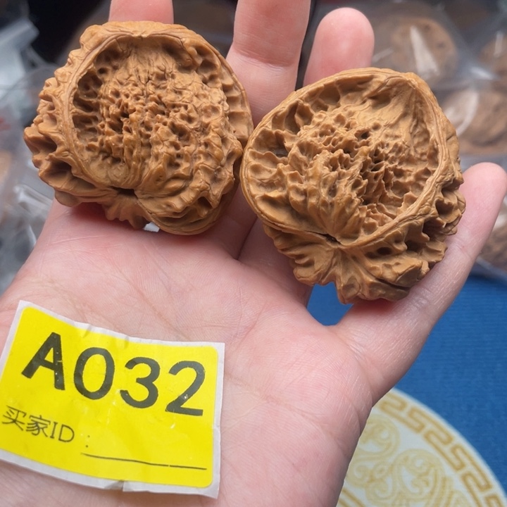 文玩核桃吊坠核桃