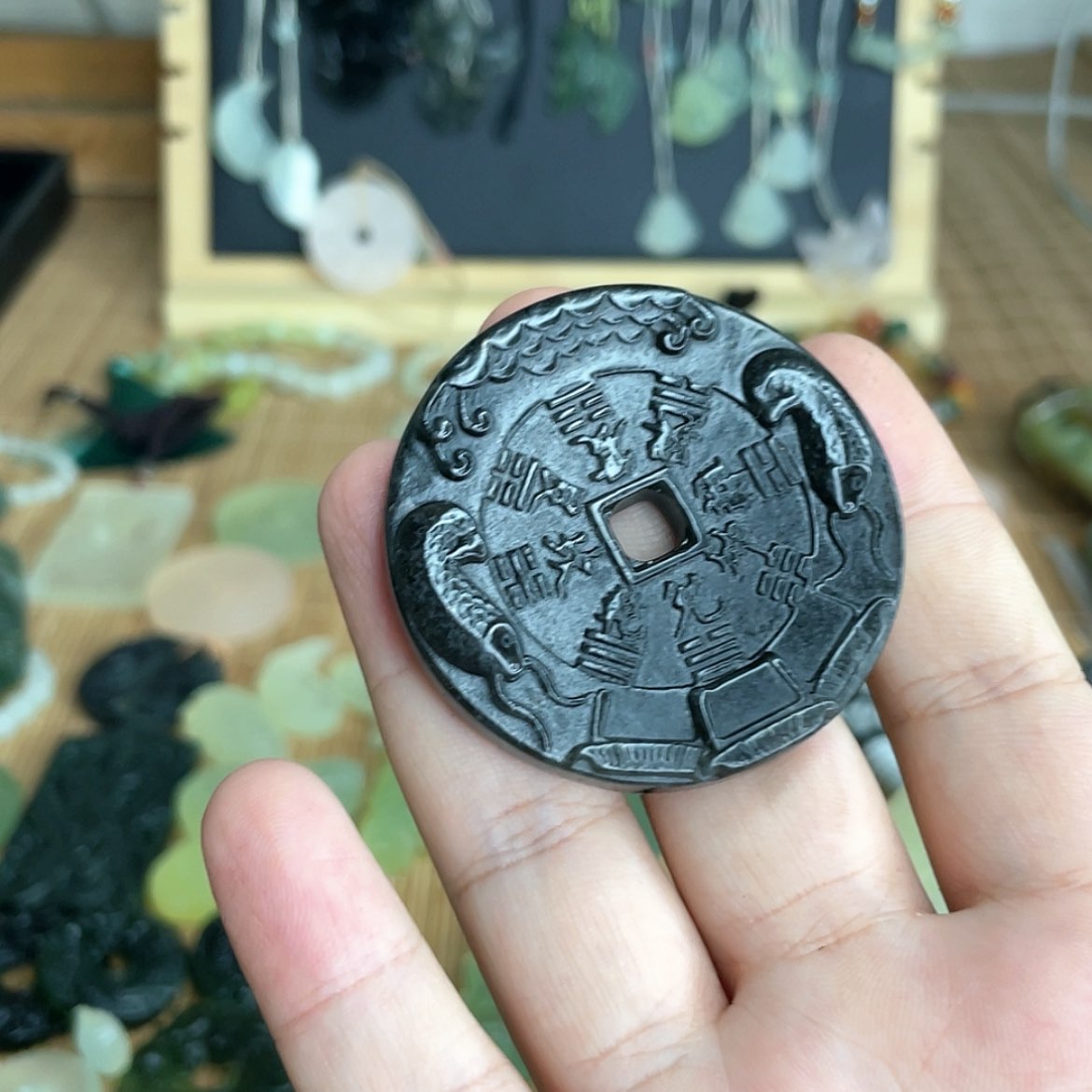 【闪购商品】岫玉未镶嵌颈饰全****帅