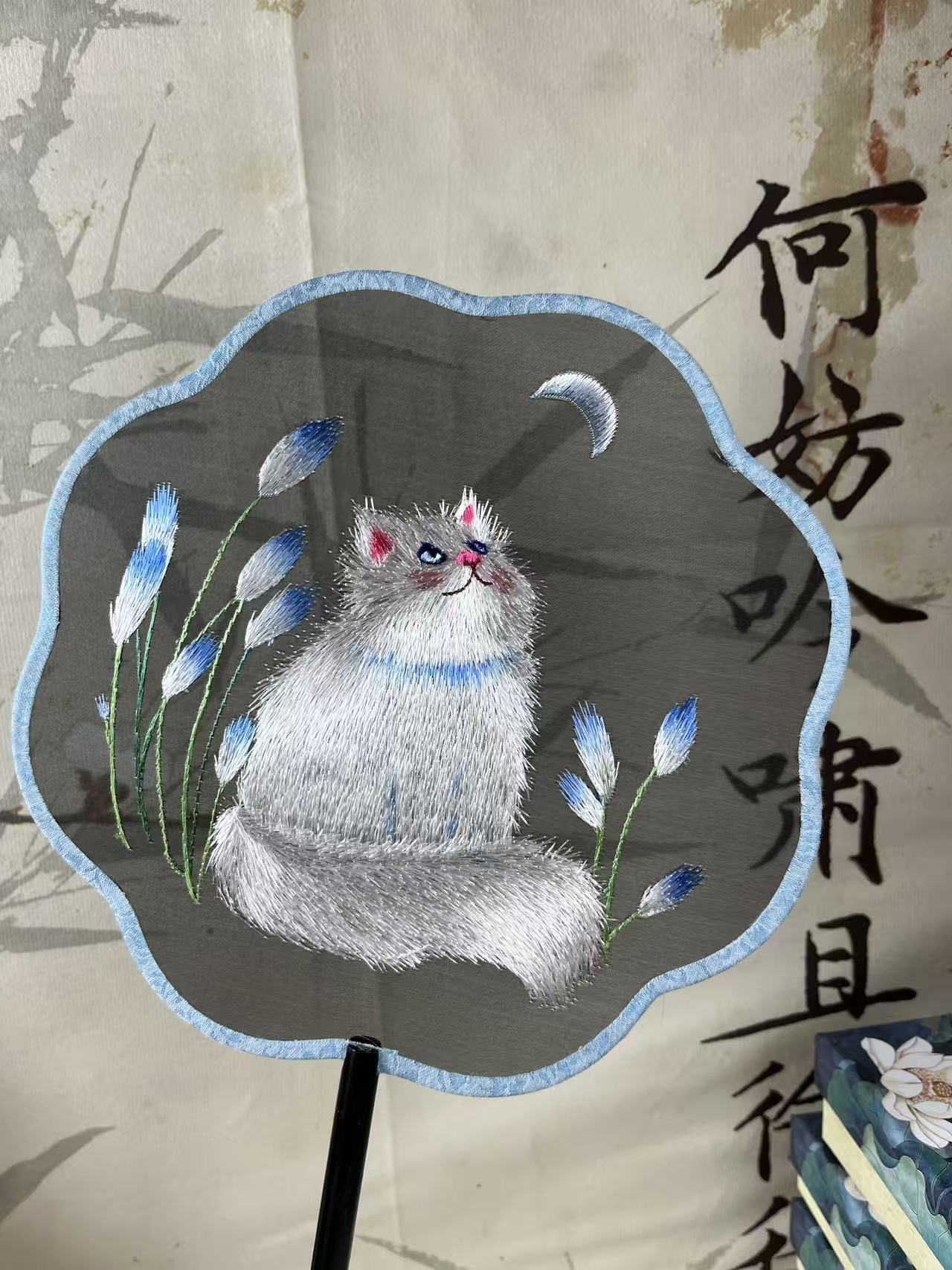 精美刺绣双面团扇