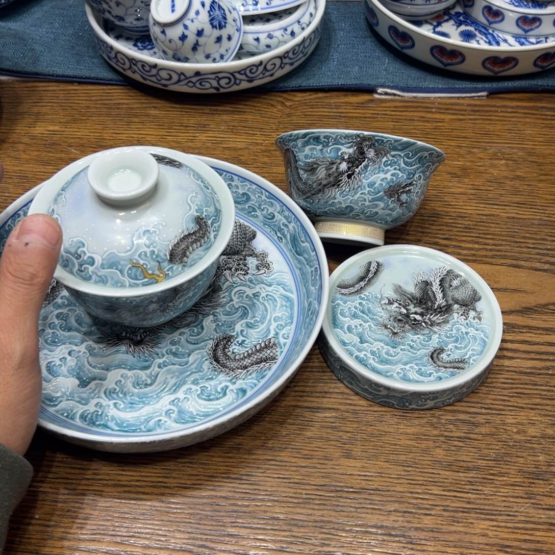 景德镇瓷器艺术研究发展研究