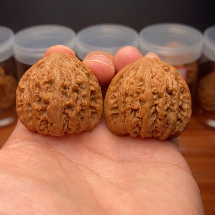 核桃麻核桃密纹红宝石37