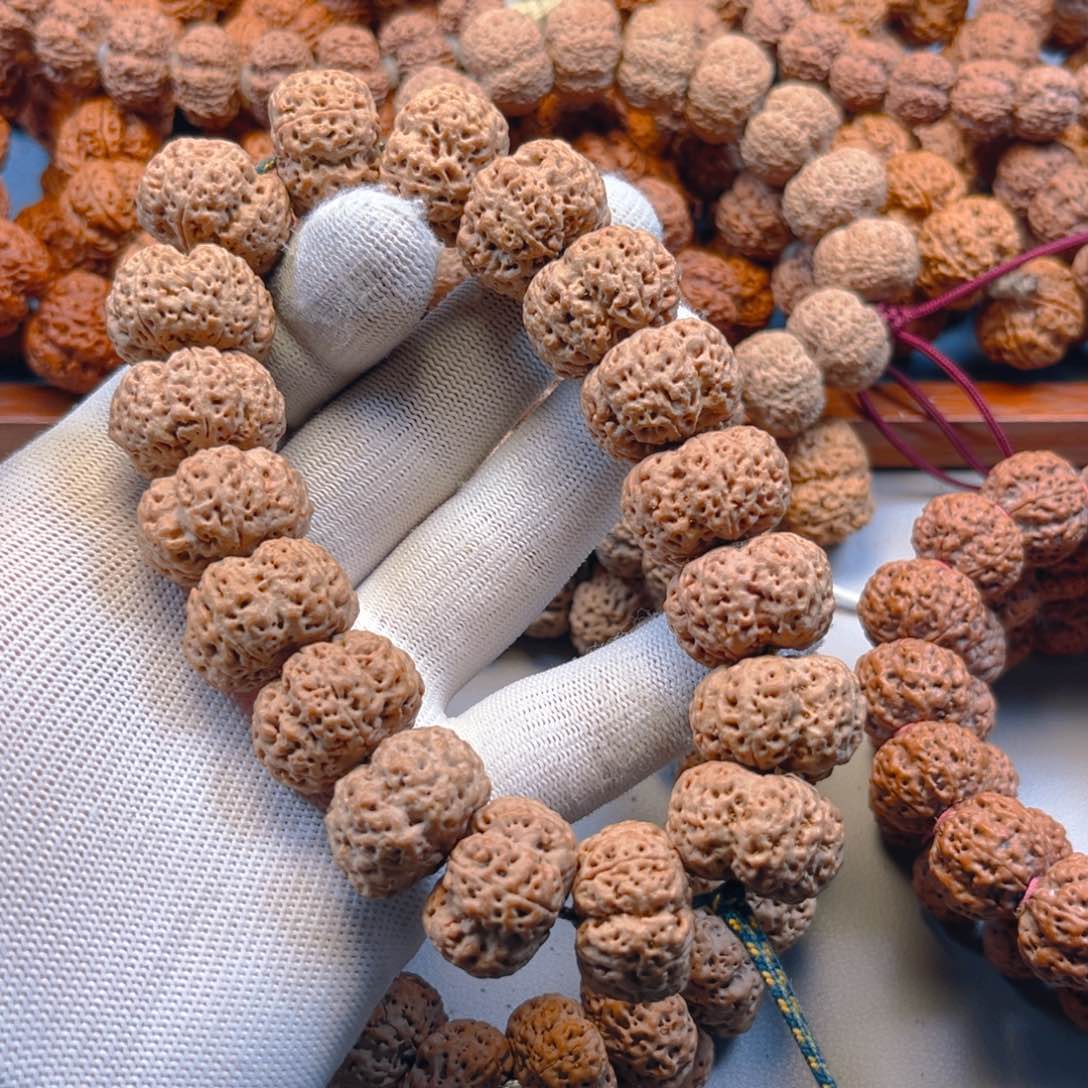 金刚菩提手串四***哥22梁夹板梅花超头