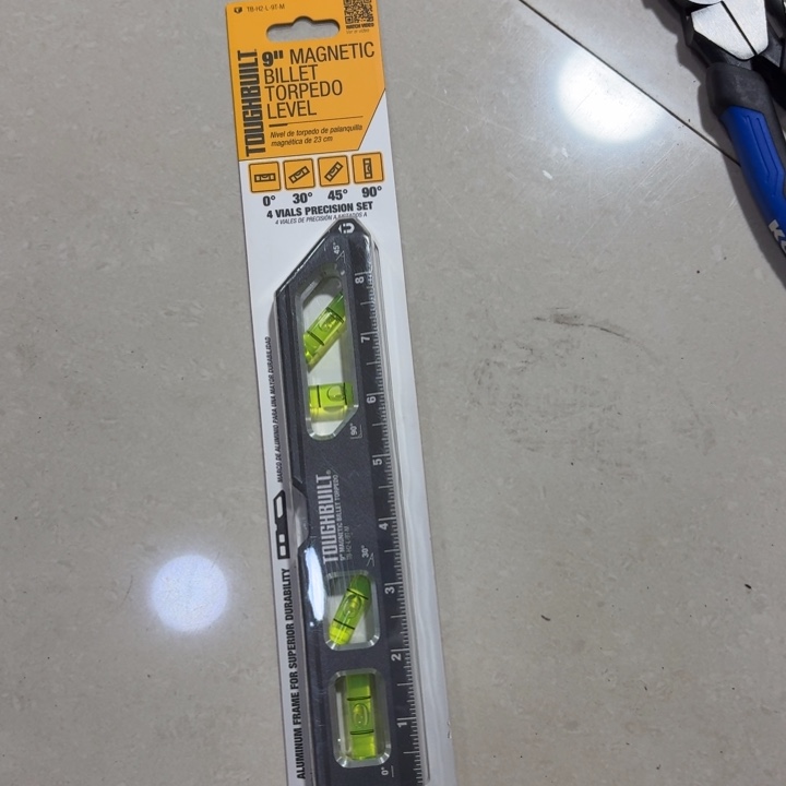 泸***装闪购五金配件实拍