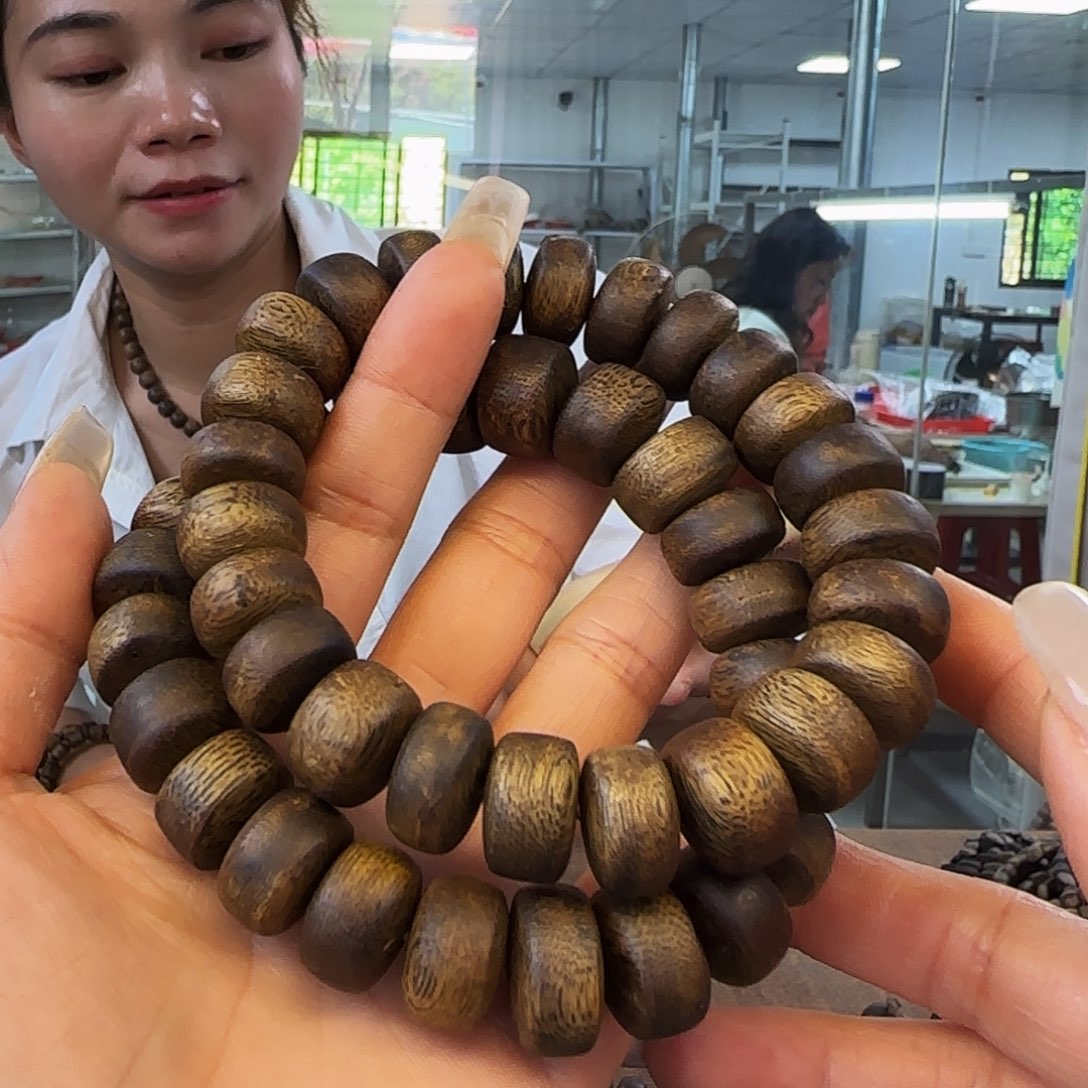 沉香手串多样性发货1条千里香9991419