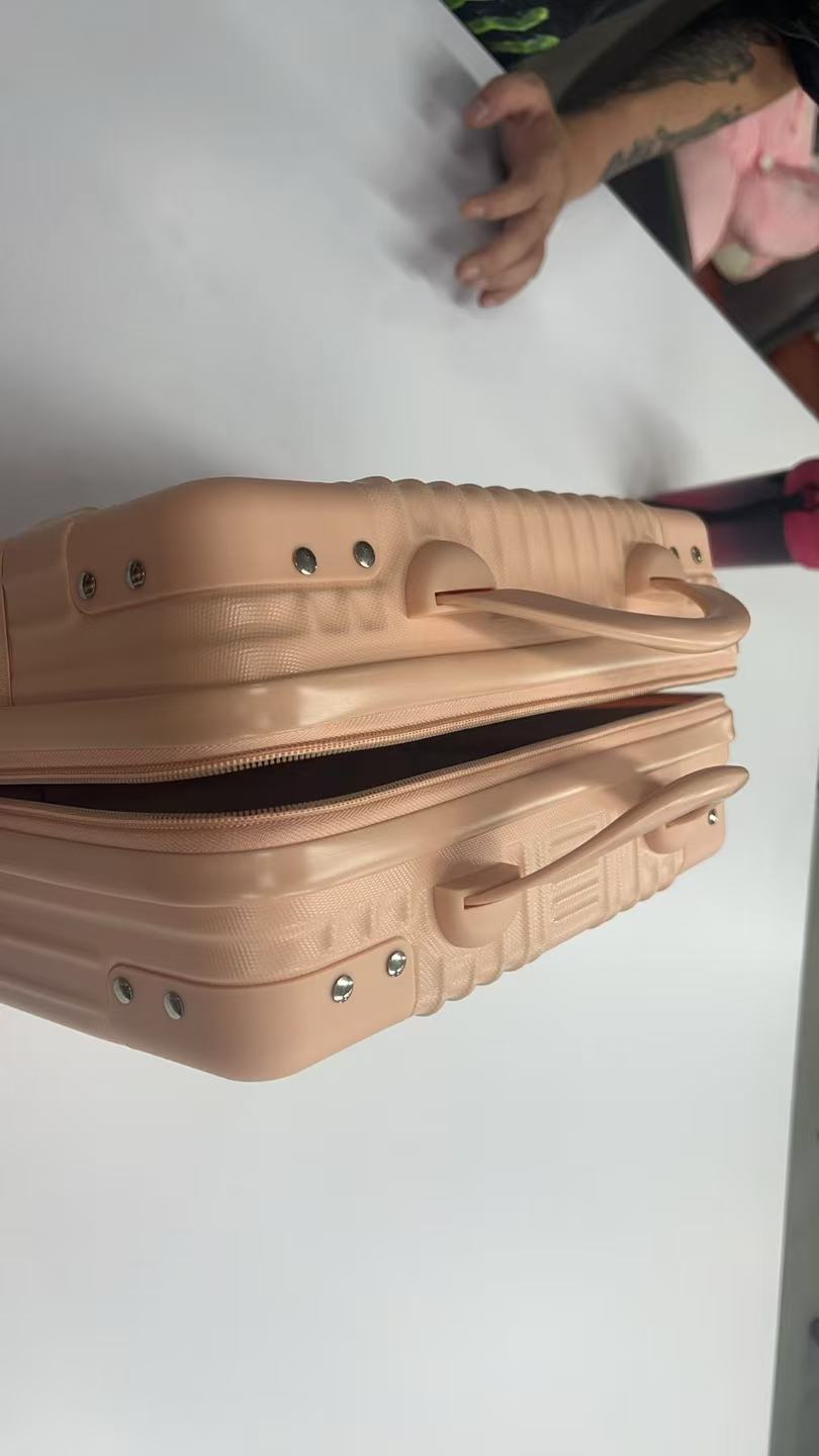 旅行箱防水TSA密码锁挂锁拉链拉杆箱时尚ABS+PC