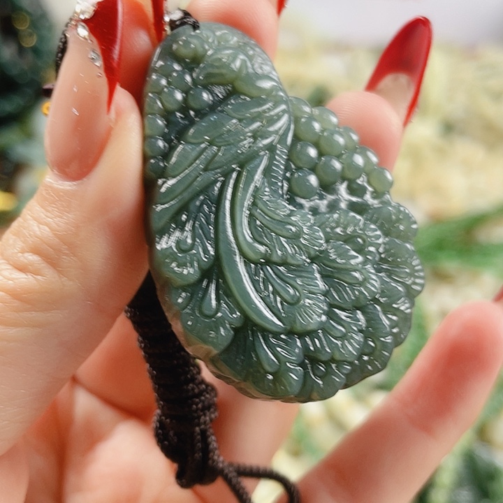 未镶嵌和田玉挂件