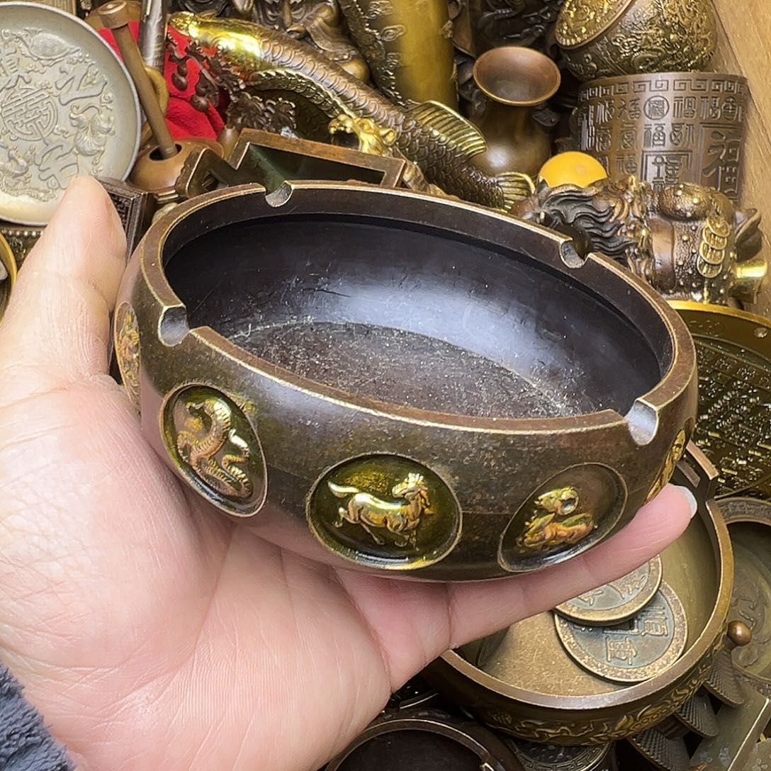 精品铜器，精美文玩