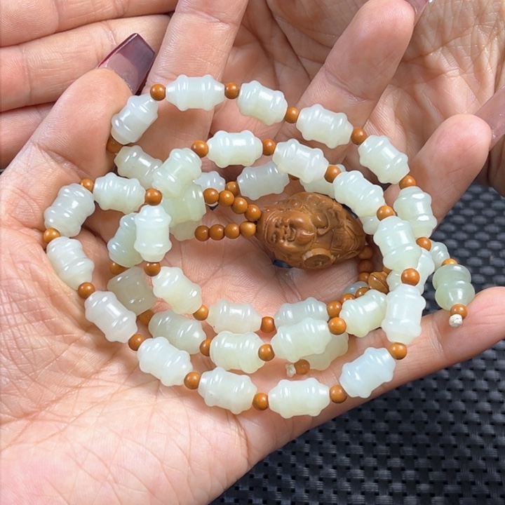 和田玉把件未镶嵌